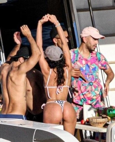 hippie onlyfans art naked pictures