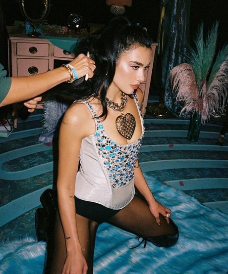 mature milf onlyfans beautiful img