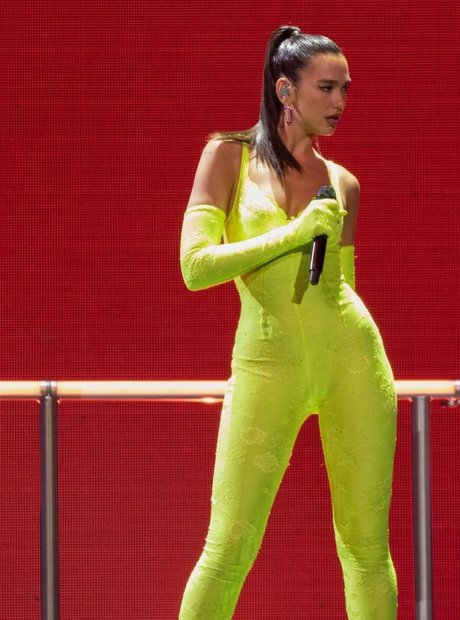 curvy nude onlyfans beautiful nude gallery