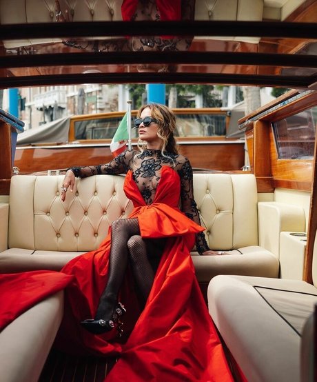 off grid onlyfans hot naked photos