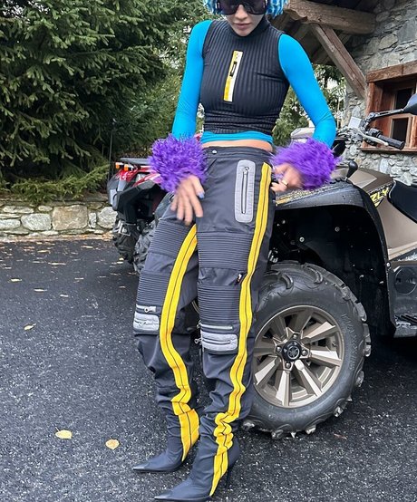 asian top onlyfans sexy naked picture