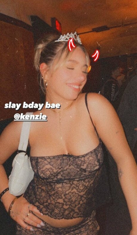 Mackenzie Ziegler xxx actress img