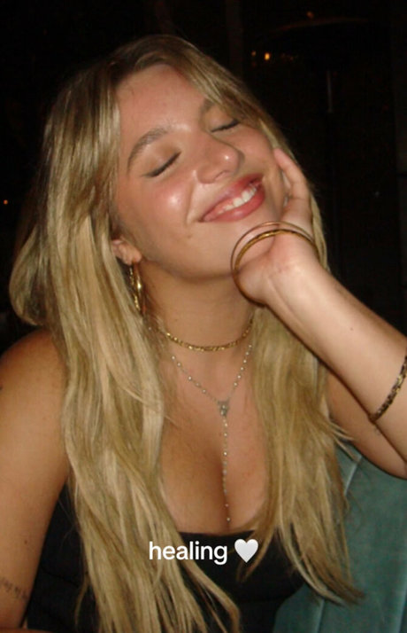 Mackenzie Ziegler top star photo