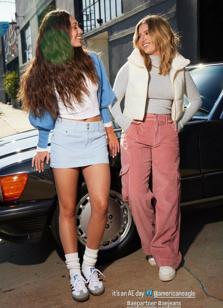 Mackenzie Ziegler star free galleries