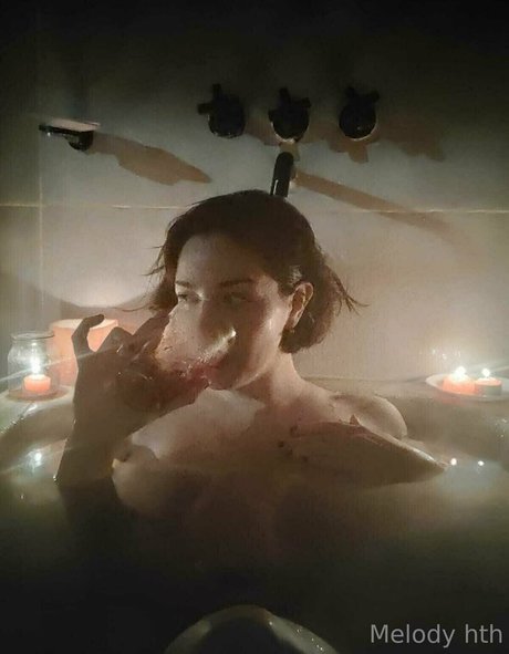 hotterthanhellxx model adult img