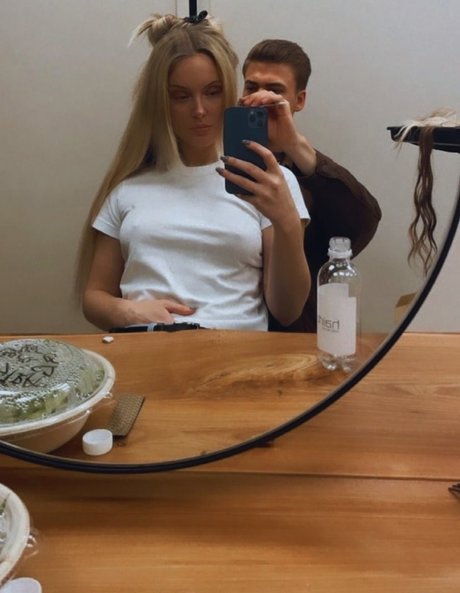 Zara Larsson pornstar nice picture