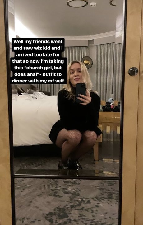 Zara Larsson pretty star gallery