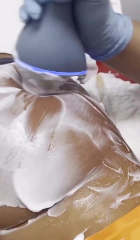 smile onlyfans hot porn image