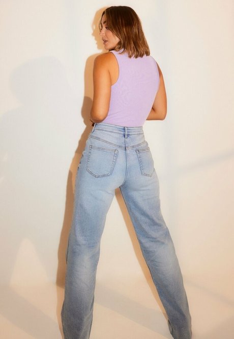 asian influencer onlyfans hot naked photos