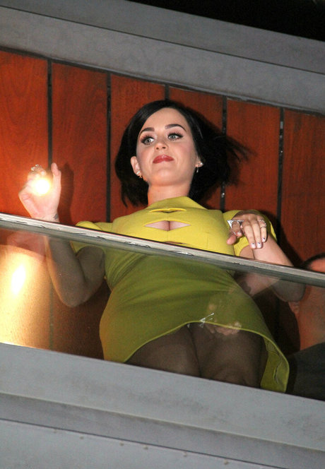 gloryhole onlyfans porn pictures