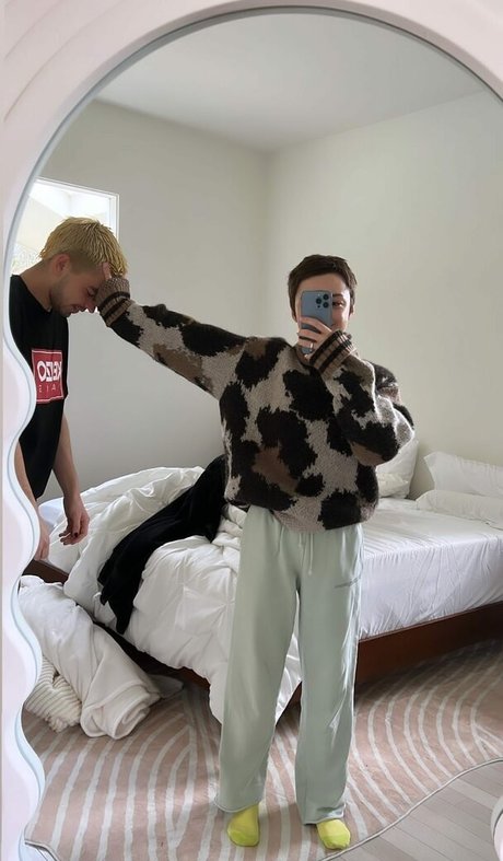 wide onlyfans sexy naked photo