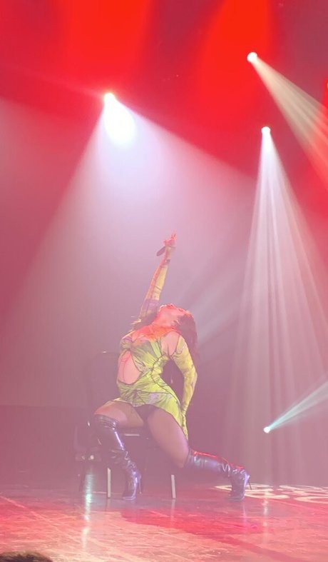 Lauren Jauregui xxx model pics