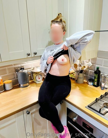 slut milf onlyfans hot nude images