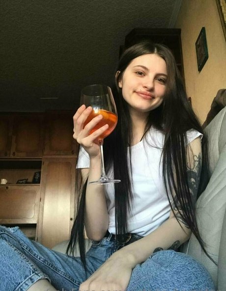 victoria hampton model images