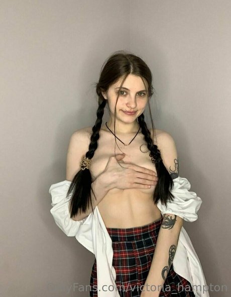 victoria hampton erotic model image