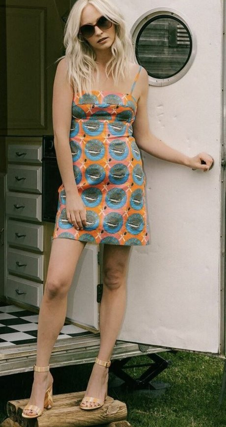 Candice King sexy star pic