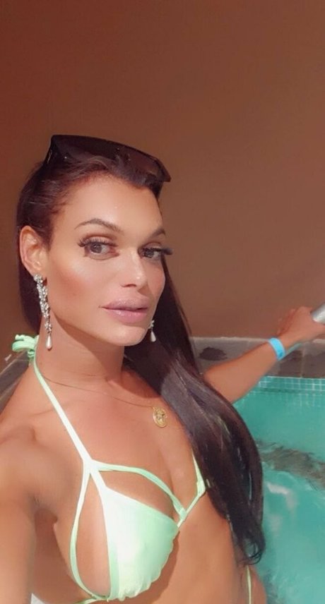 magalylilith model high quality pictures