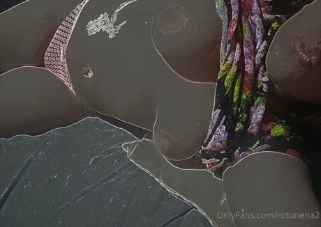 rotunena2 pornstar hd image