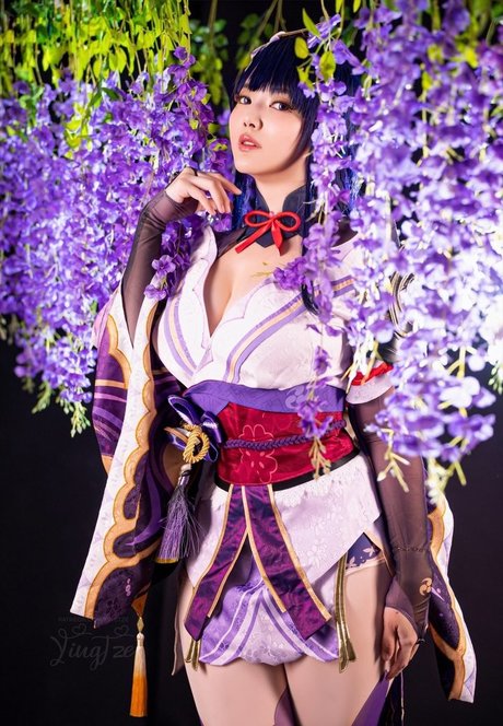 Ying Tze model high quality photo