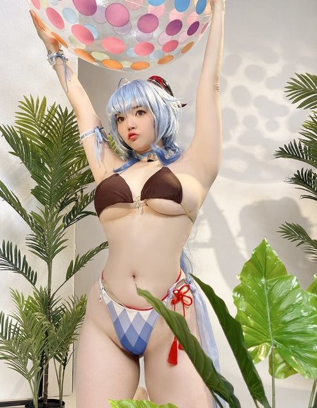 Ying Tze free star pics