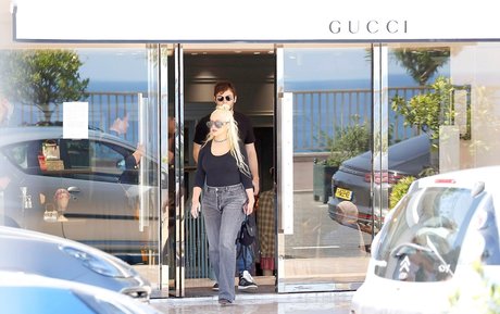 mature squirt onlyfans naked photos