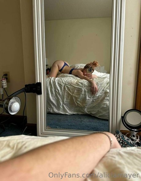 aliciamayer adult star photo