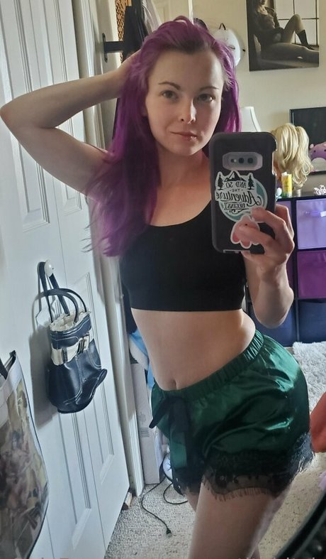 kinkymorganteafree model nude pictures