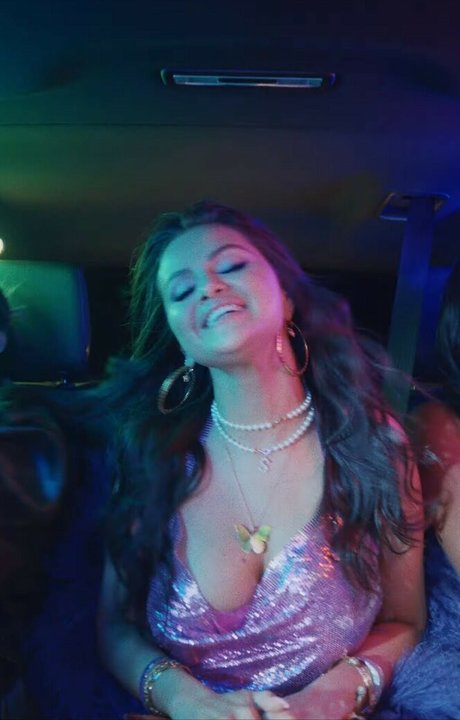 shemale fucks girl onlyfans free naked pictures