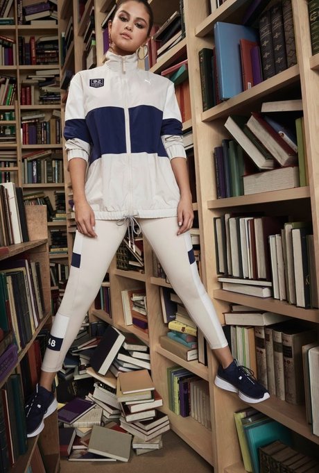 milf handjob onlyfans hd gallery