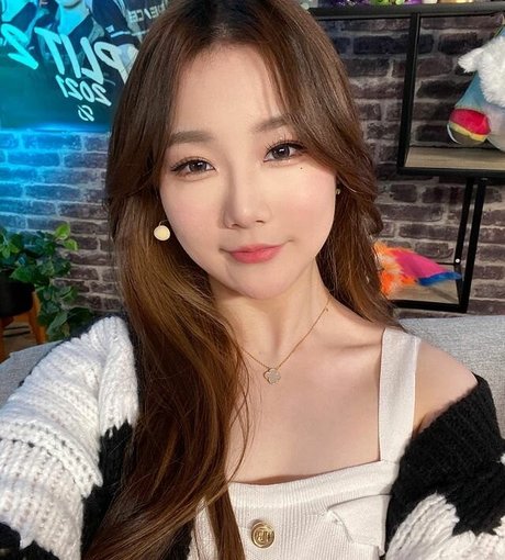 bikini princess onlyfans free images