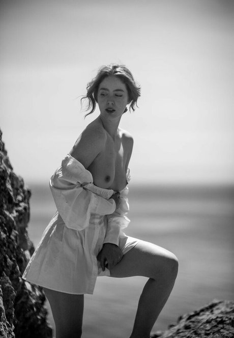 Erna Burn pornstar erotic picture