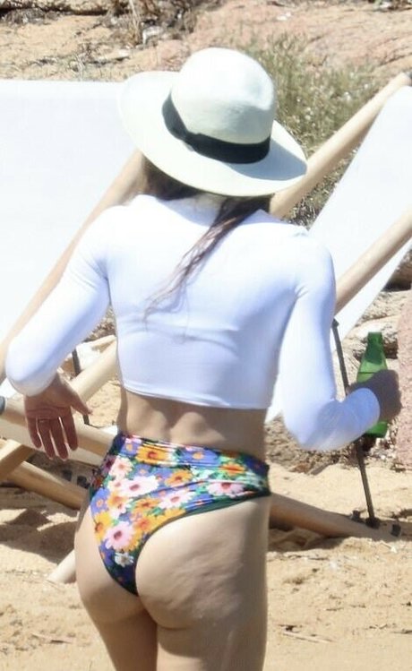 famous ladyboy onlyfans nude pictures