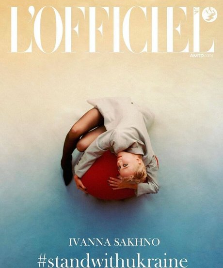 Ivanna Sakhno star perfect pics