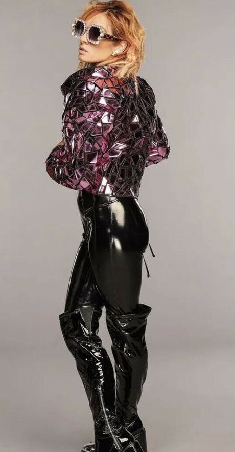 ssbbw granny onlyfans hot sexy image