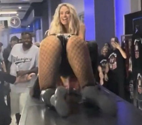 Becky Lynch free model image