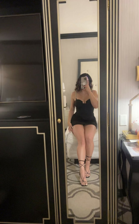 Mary Noura exclusive actress img