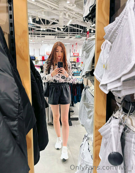 horny girls onlyfans sexy nudes pics