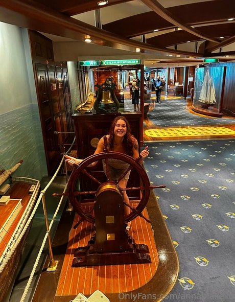 brazilian teen onlyfans hot picture