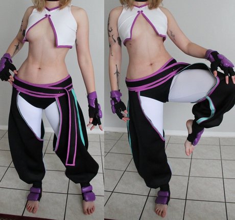 Caytie Cosplay free star photo