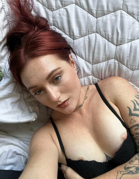 klaire elizabeth pretty actress pictures