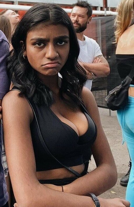 trans girl onlyfans nudes image