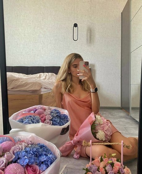 amelie moore pornstar top gallery