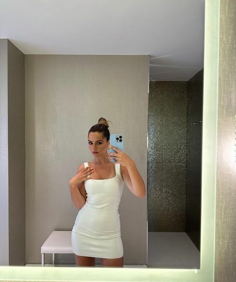 Jessy Hartel high quality star pics