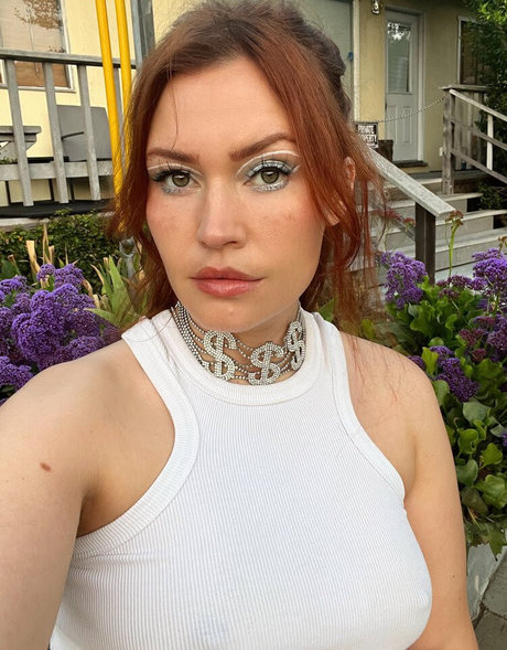 milf wife onlyfans pornographic pic