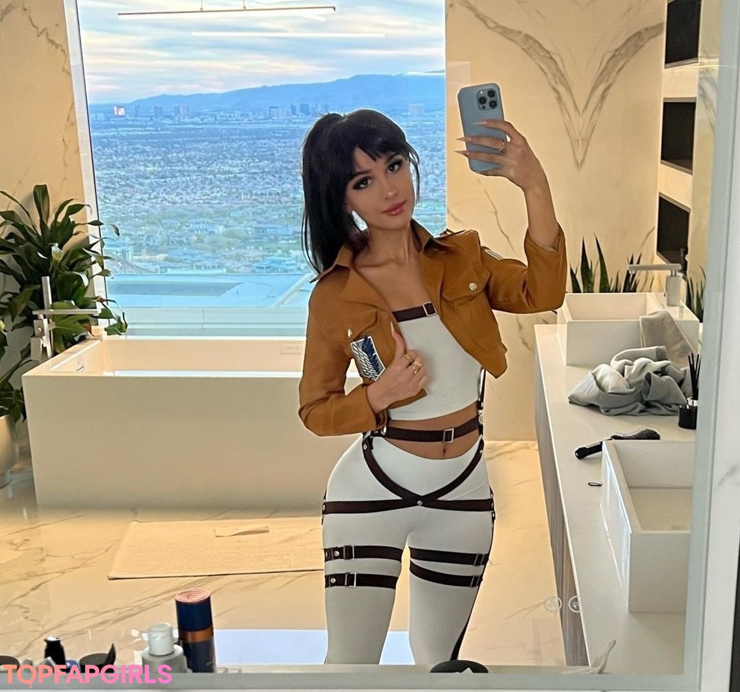 Sssniperwolf pretty model images