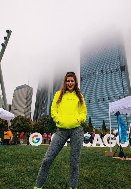 young onlyfans exclusive pics