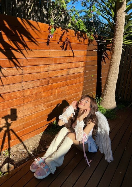 18 asian onlyfans free pictures