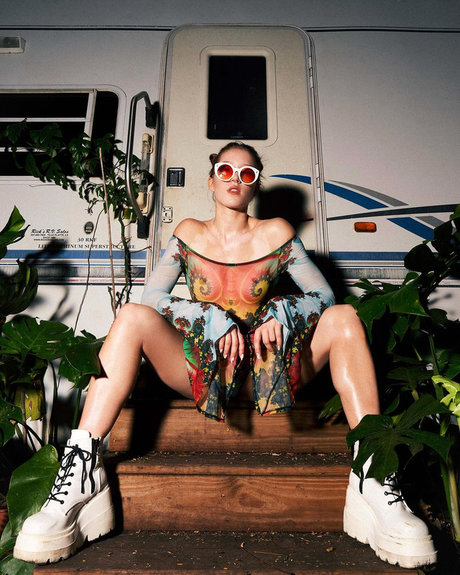 Alanna Jade Taylor star pretty photos