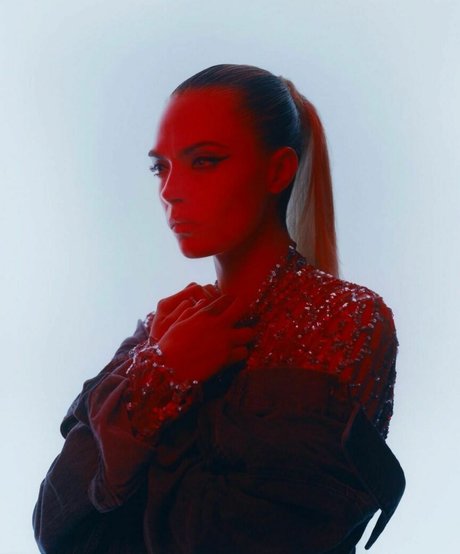 Cara Delevingne pornstar nice photo