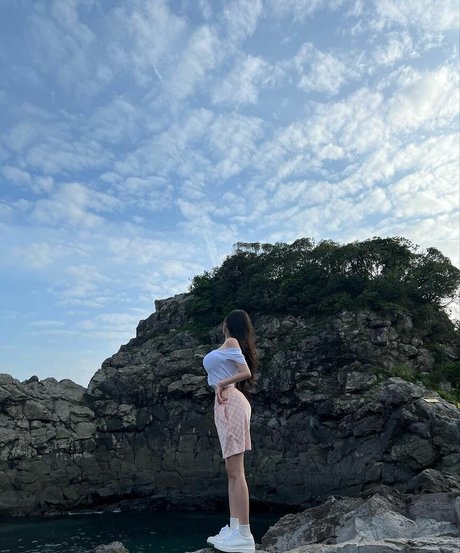 girl next door onlyfans erotic galleries